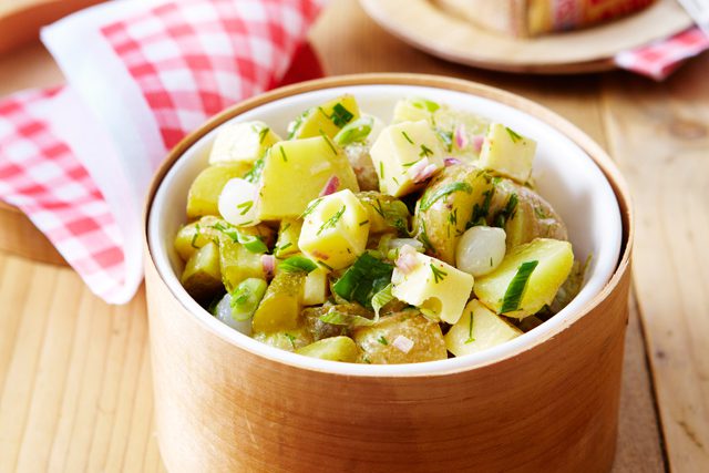 Ensalada de patatas con Appenzeller®